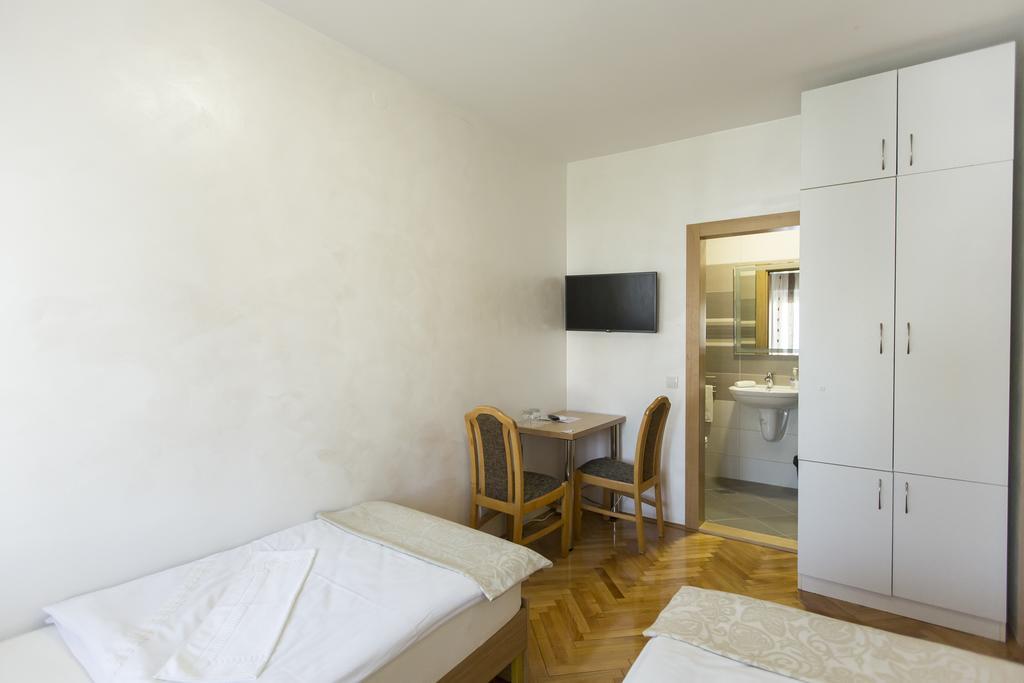 Apartmani Amaro Novi Sad Ngoại thất bức ảnh
